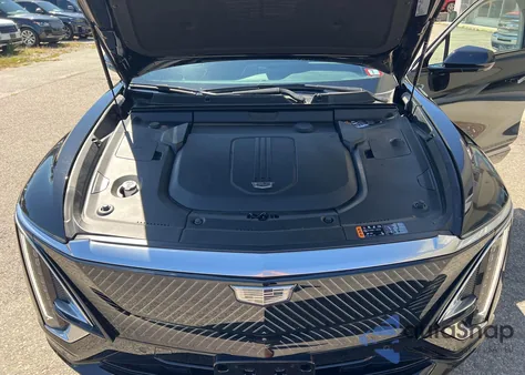 2024 Cadillac Lyriq Luxury из США, поврежденный, VIN 1GYKPPRLXRZ110762